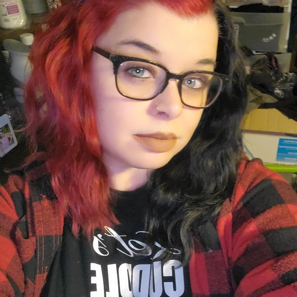 Meet your Posher, Vanessa - Picture 4 of 4